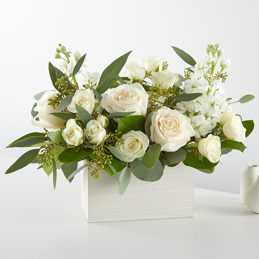 Fresh Linen Box Bouquet – Branch Floral Designs, Nyssa OR