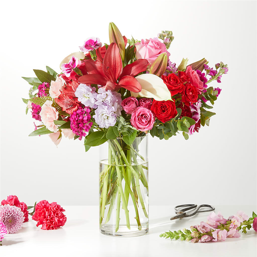 Swooning Over You - A Luxury Florist Original – Branch Floral Designs, Nyssa OR