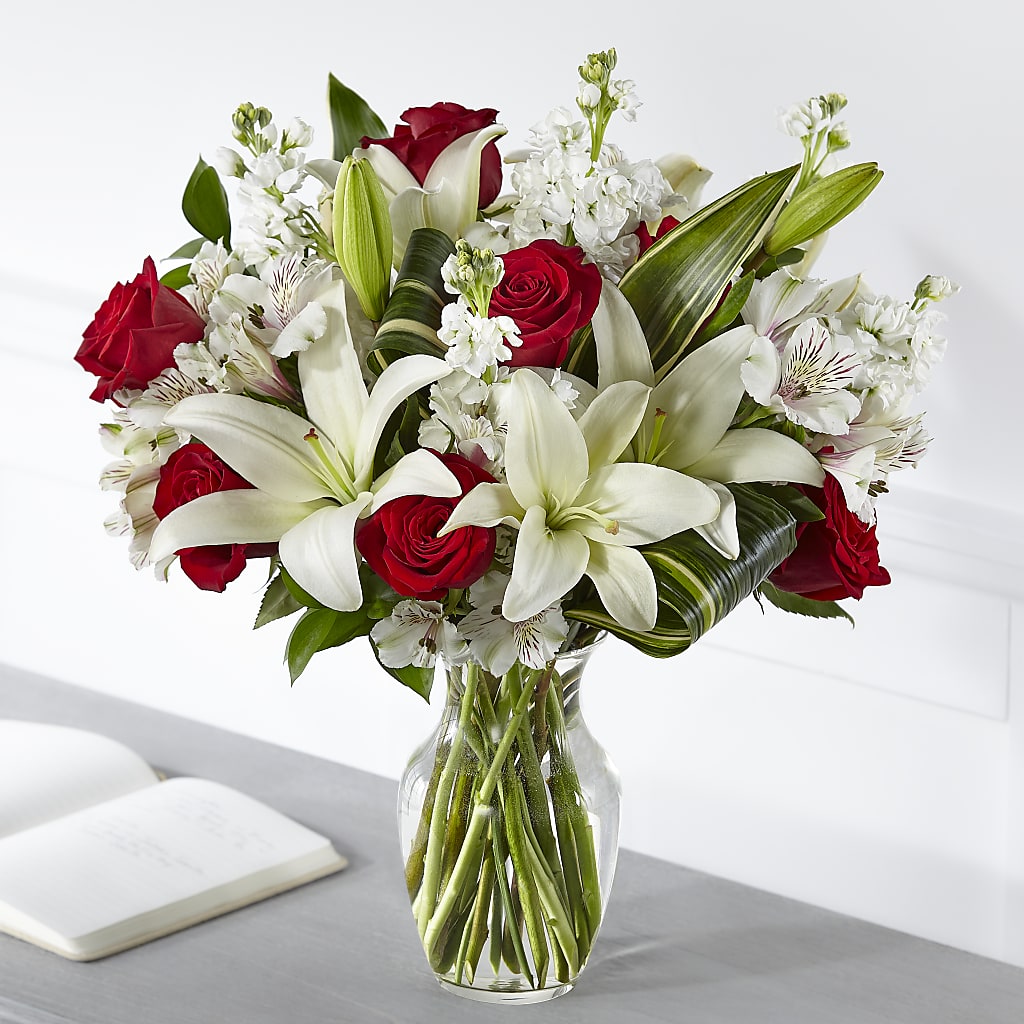 Loving Respect Bouquet – Branch Floral Designs, Nyssa OR