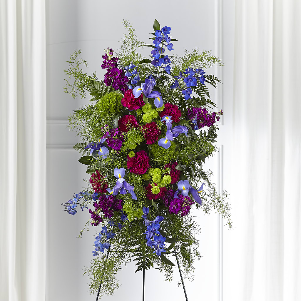 Heavenly Skies Standing Spray – Branch Floral Designs, Nyssa OR