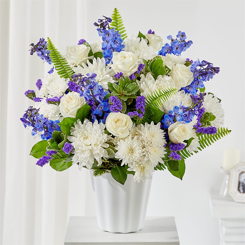 Hold Dear Tabletop Basket – Branch Floral Designs, Nyssa OR