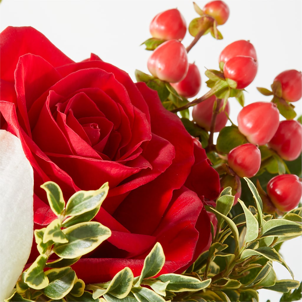 Snowy Wonderland Bouquet –  Branch Floral Designs, Nyssa OR