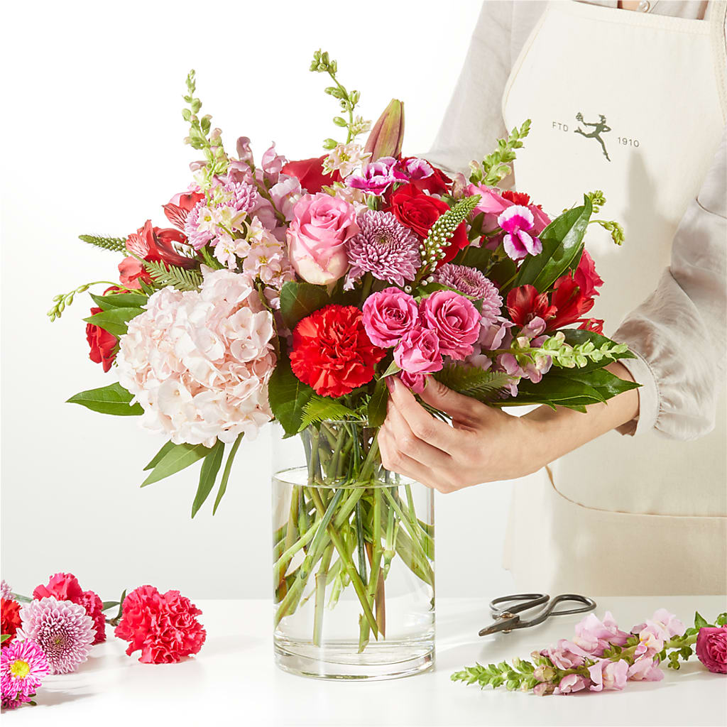 Swooning Over You - A Luxury Florist Original –  Branch Floral Designs, Nyssa OR