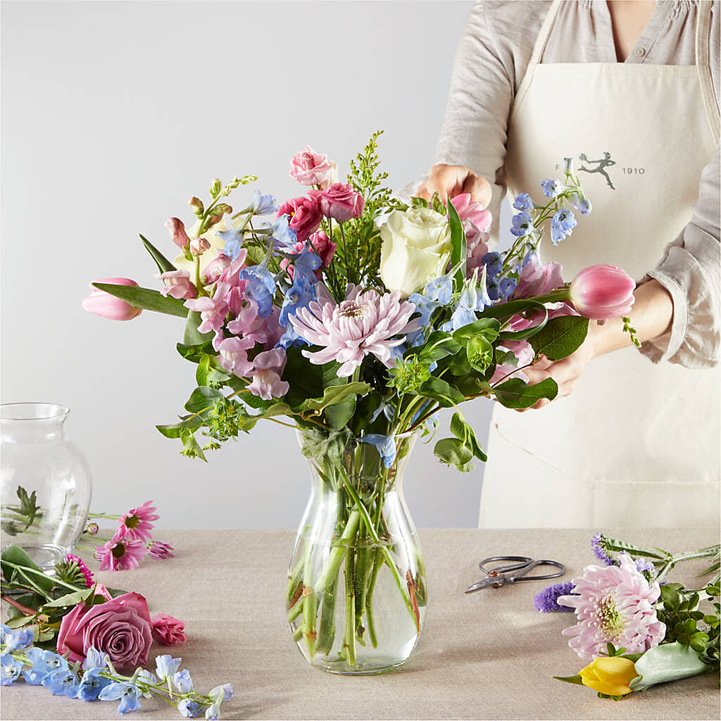 Pastel Tradition - A Florist Original –  Branch Floral Designs, Nyssa OR
