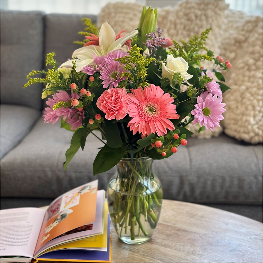 Pastel Tradition - A Florist Original –  Branch Floral Designs, Nyssa OR