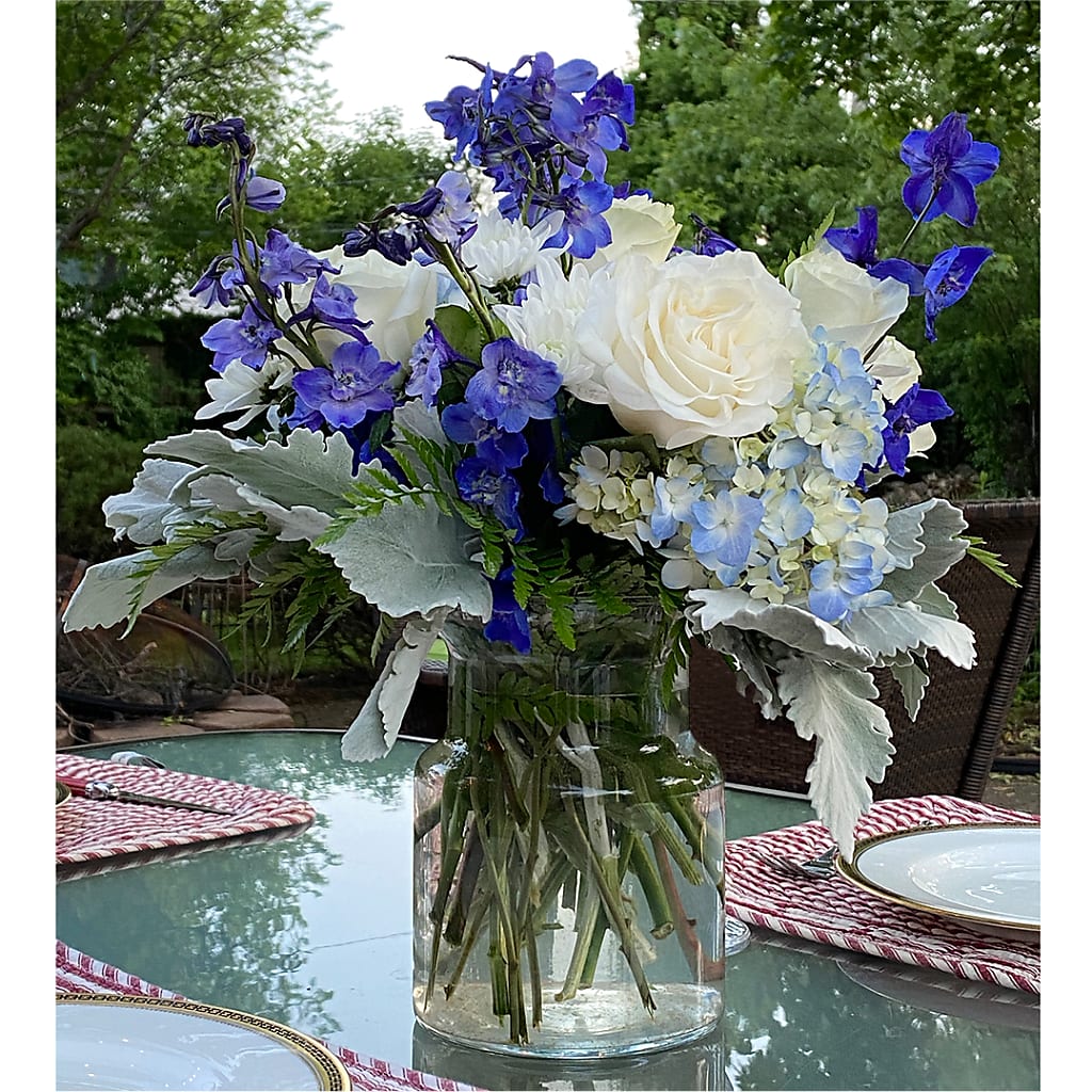 Clear Skies Bouquet –  Branch Floral Designs, Nyssa OR