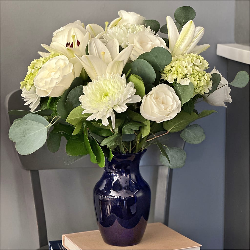 Snowy Dreams Bouquet –  Branch Floral Designs, Nyssa OR