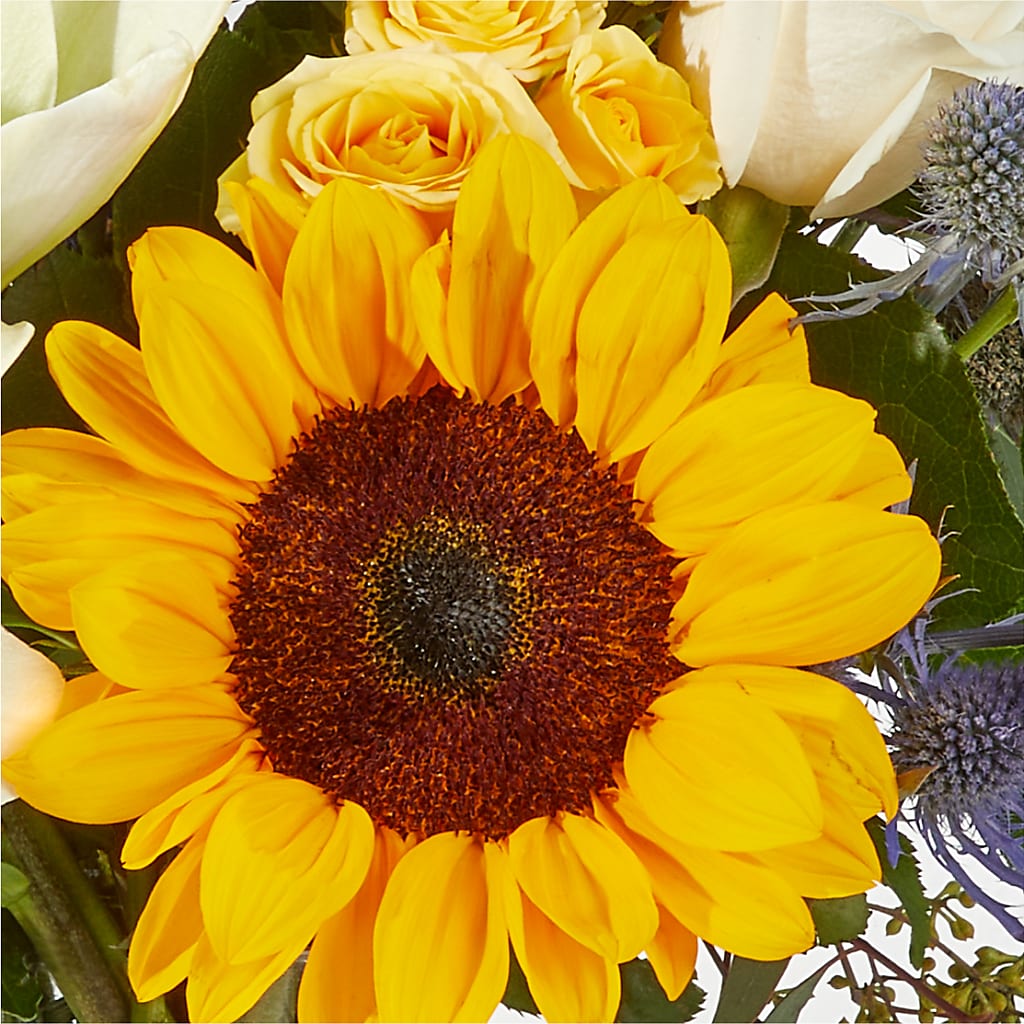 Wonderfully Sunny Bouquet –  Branch Floral Designs, Nyssa OR