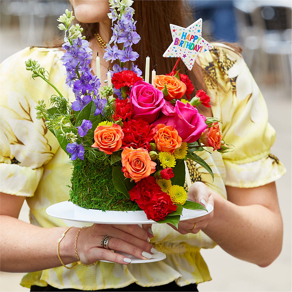 Best Year Yet Floral Cake –  Branch Floral Designs, Nyssa OR
